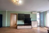Mieszkanie dwupokojowe na pierwszej linii w Pomorie — widok na morze, brak opłaty eksploatacyjnej ID2729 Miniatura zdjęcia 3