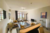 Flat with English patio in 