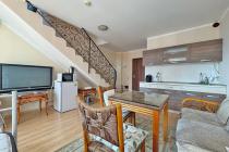Трехкомнатная двухуровневая квартира с видом на море в комплексе Chateau del Marina, Несебр ID2419 Фото миниатюра 2