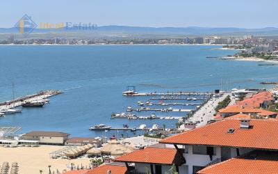 Drei-Zimmer-Wohnung mit Panoramablick auf das Meer in Sveti Vlas, Dolce Vita 2 — erste Linie ID2760 Foto 1