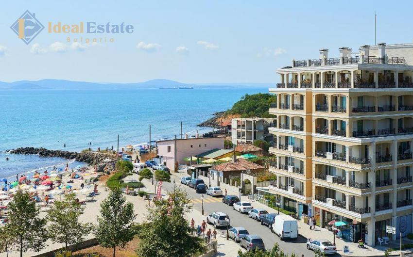 Просторная студия на первой линии моря в Поморие — выгодная цена, ID2807 Фото 1