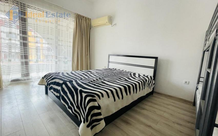Affordable front line flat for sale ID1857 Photo 6