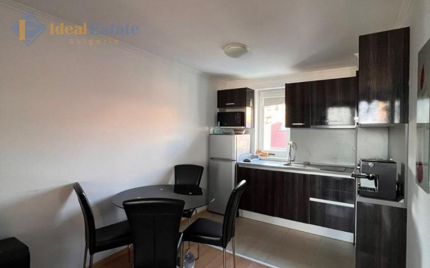 Zu verkaufen: Ein-Zimmer-Apartment im Komplex 