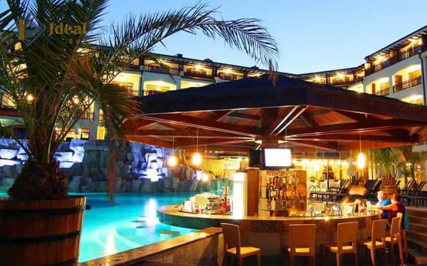 Haus mit Schwimmbad in 