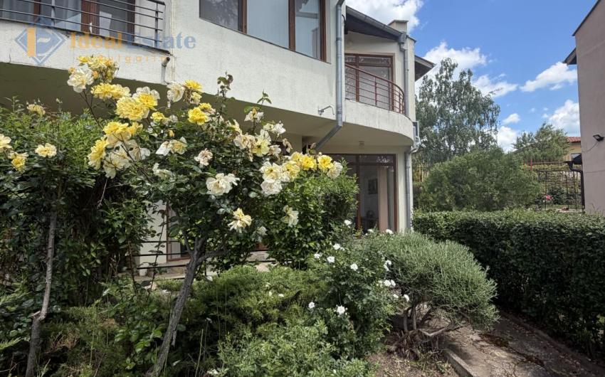 Zweistöckiges Haus mit zwei Schlafzimmern und Kamin im Almond Hill Villas, Kosharitsa — ID2840 Foto 17