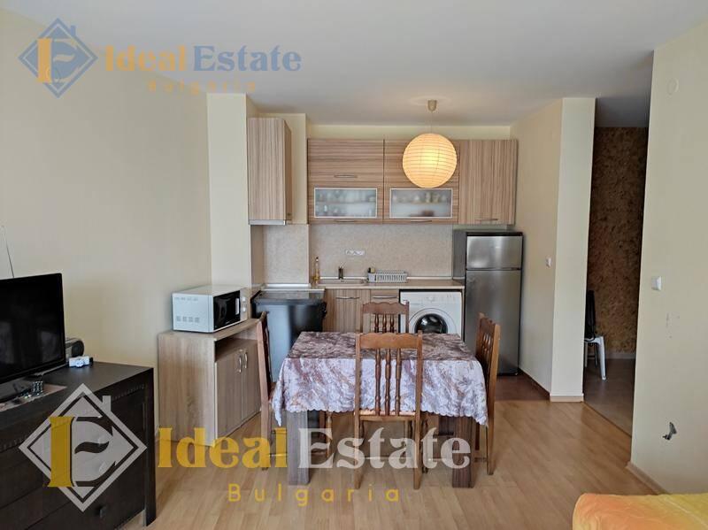 Buy a sea front flat ID1285 Enlarged photo 4