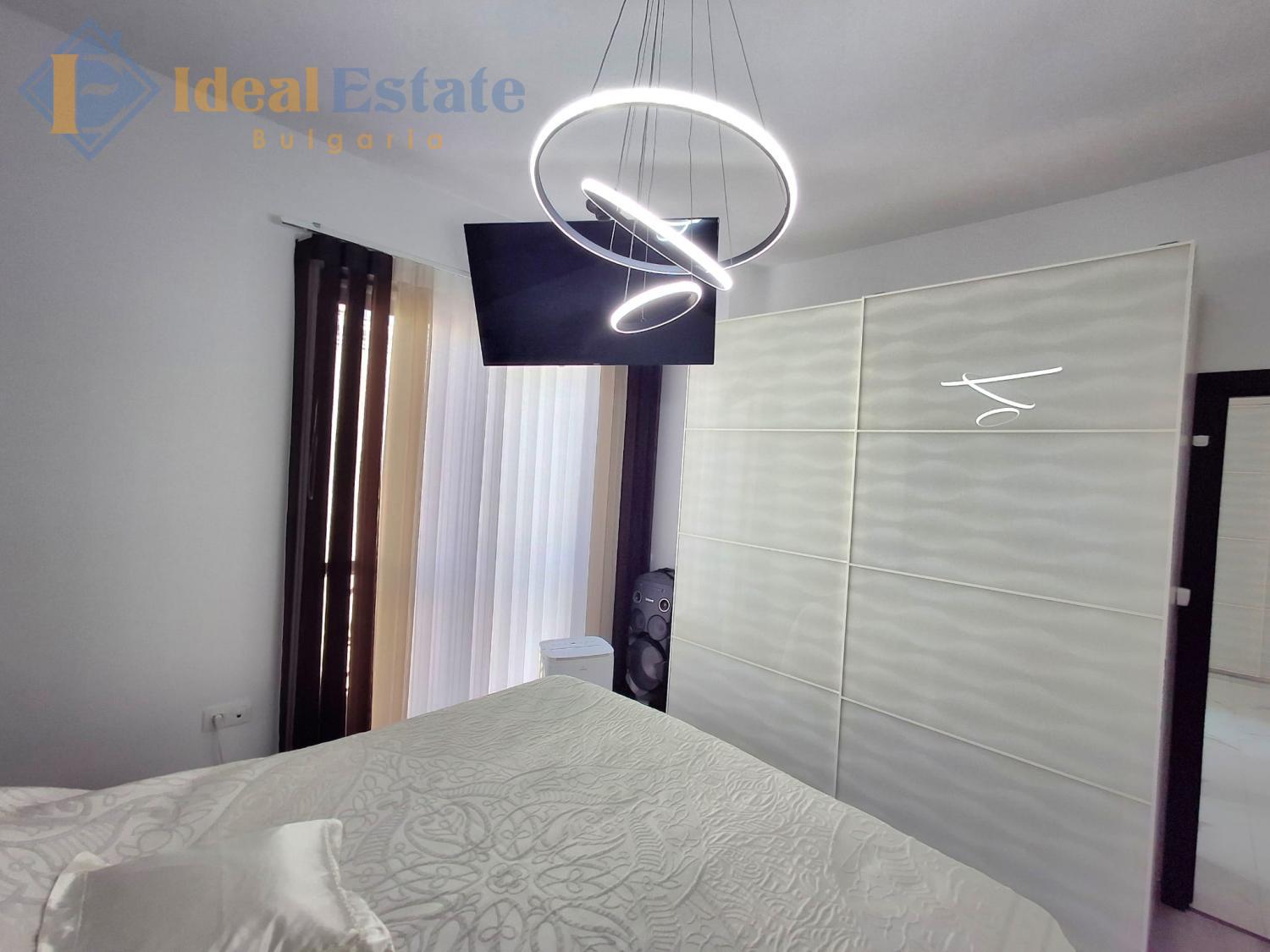 Zweistöckiges Haus mit drei Schlafzimmern in erster Meereslinie im Majestic Sea Village, Lahana – Sarafovo — ID2841 Vergrößertes Foto 14