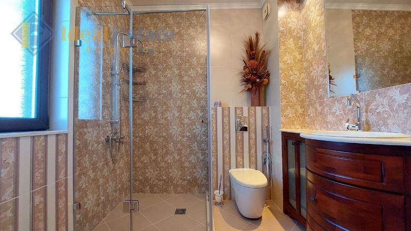 Haus mit vier Schlafzimmern in der Nähe von Burgas im Feriendorf ID2081 Vergrößertes Foto 21