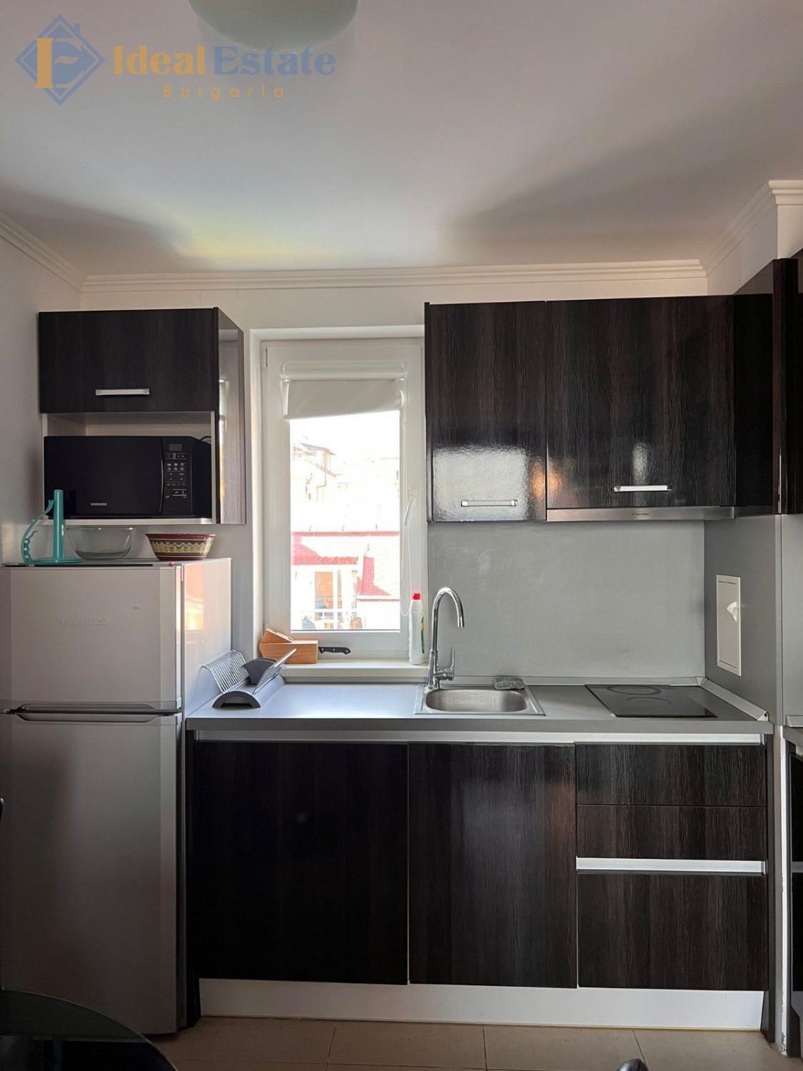 Zu verkaufen: Ein-Zimmer-Apartment im Komplex 