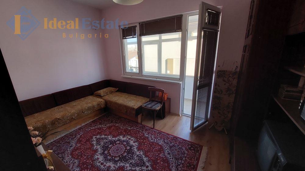 Продажа дома с тремя спальнями в Бургасе ID2000 Фото увеличенное 8
