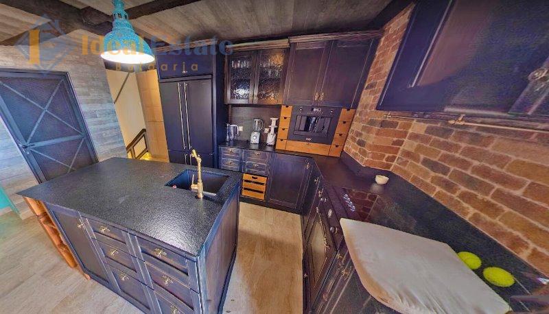 Einzigartiges Penthouse mit drei Schlafzimmern in Nessebar ID2114 Vergrößertes Foto 7