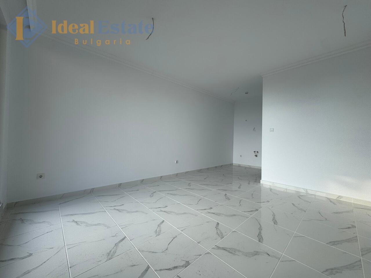 Studio do zamieszkania lub wynajmu w kompleksie Etara 4, Święty Włas ID2639 Powiększone zdjęcie 2