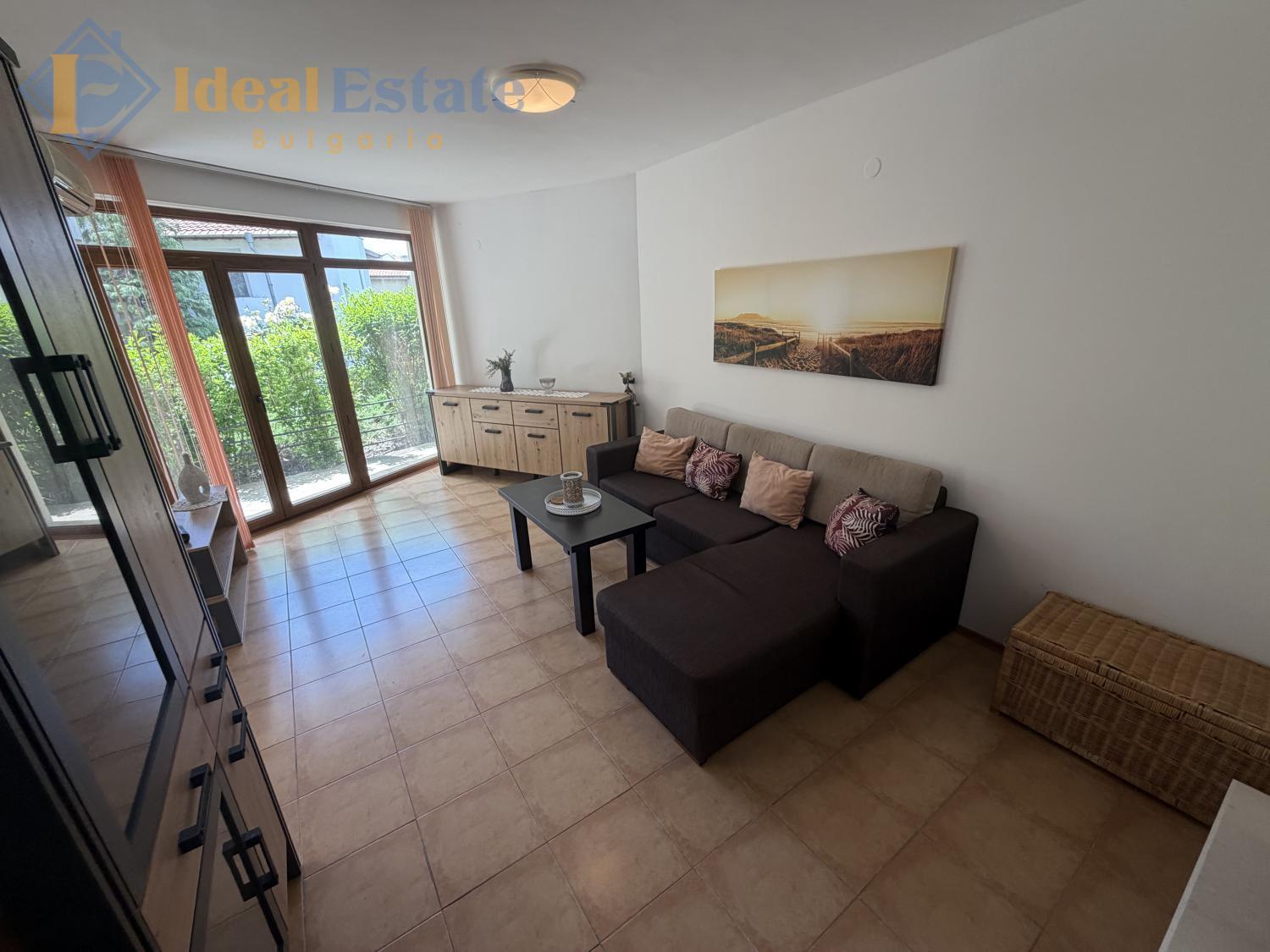 Zweistöckiges Haus mit zwei Schlafzimmern und Kamin im Almond Hill Villas, Kosharitsa — ID2840 Vergrößertes Foto 3