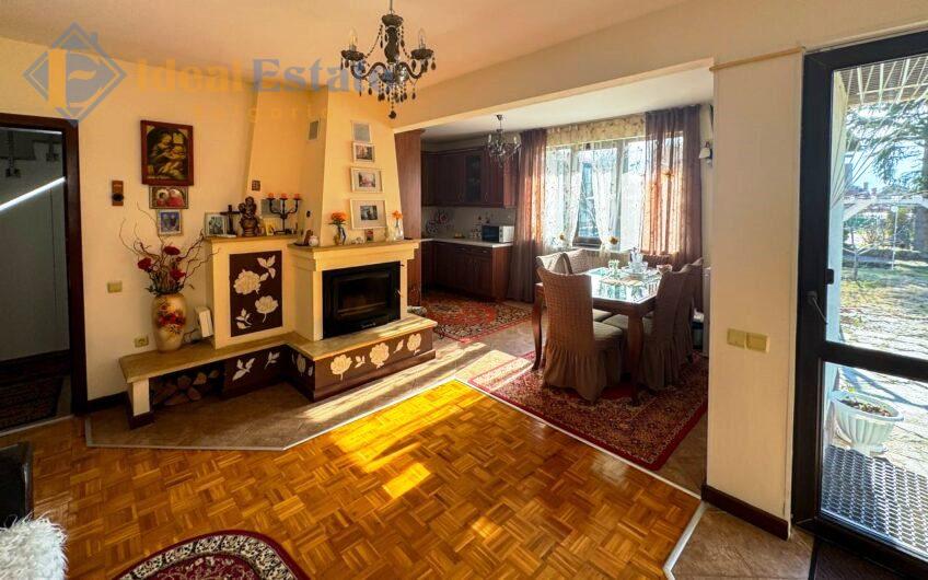Four bedroom detached house ID2062 Enlarged photo 2